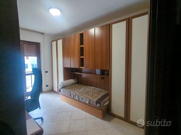 Arredamento cameretta bambino / adolescente