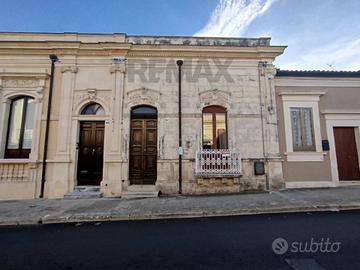 Casa Indipendente - Canicattini Bagni