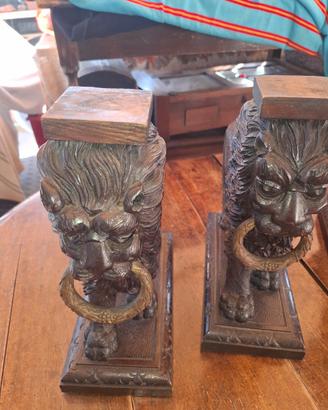leoni intagliati in legno  aonodue coppie