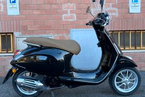Piaggio Vespa 150 Primavera - KM 3400 - 10/2023