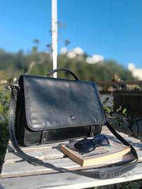 Borsa in pelle nera The Bridge 