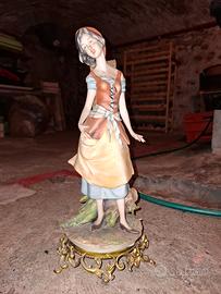 Statua porcellana capodimonte 