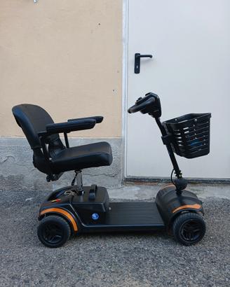 Scooter elettrico Vermeiren per anziani e disabili