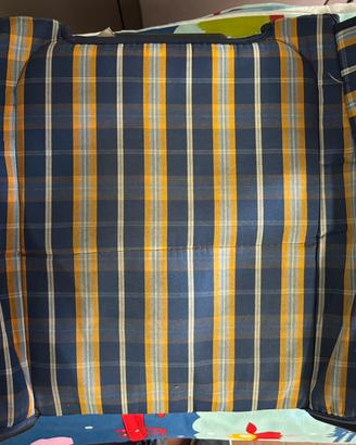 Seggiolino rialzo per auto