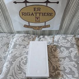 ER-Stock-106 APPLE IPHONE 6 PLUS SILVER 16GB