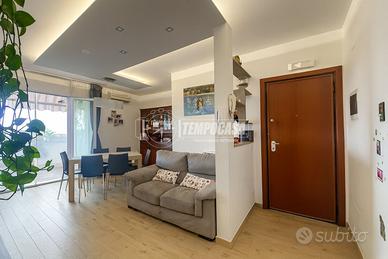 Appartamento a Massa Via Armando Mannini 5 locali