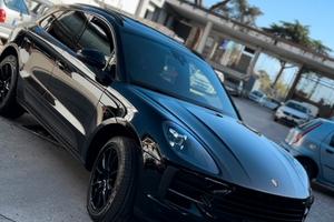 Porsche macan 2.0 2021