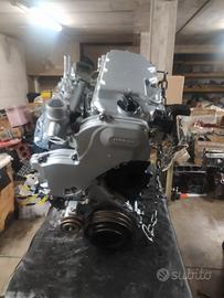 Motori revisionati YD25 Niss Navara d22 98Kw133cv