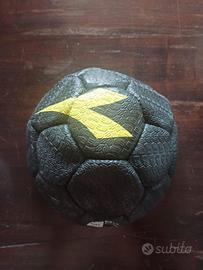 Pallone calcio Diadora Tyre 5 - edizione limitata