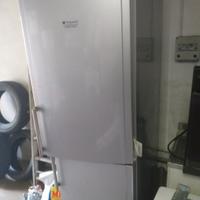 Frigorifero Hotpoint Ariston,da ricaricare gas 