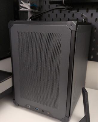 Mini ITX i9 9900k
