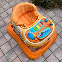 Girello bimbo Giocando