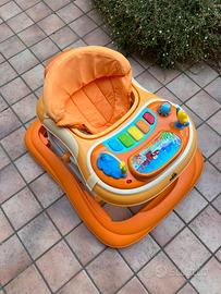 Girello bimbo Giocando