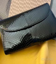 Borsa in pelle di  “ I Santi “