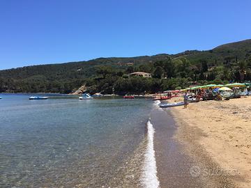 Indipendente sul mare giardino recintato Elba