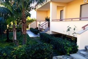 02-16 agosto | Appartamento con giardino