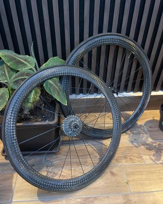 Coppia ruote Ursus Miura C50 in carbonio profilo