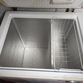 Congelatore a pozzetto 