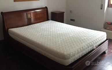 Letto matrimoniale fiorentino in  legno ciliegio