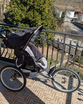 Passeggino sportivo 3 ruote anche per runnig
