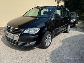Touran 1 4bz Metano 7POSTI Perfetta 