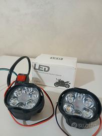 Coppia faretti Led Moto / Scooter + interruttore 