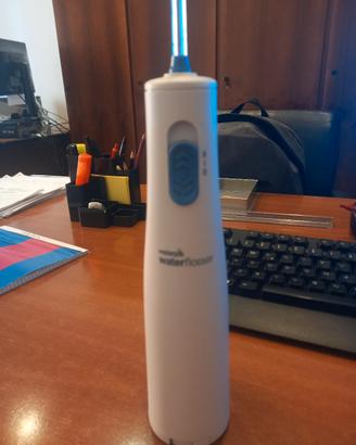idropulsore interdentale waterpik