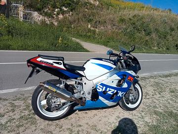 Suzuki GSX R 600