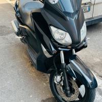 X max 125cc 2010