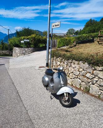 Piaggio Vespa 50 R (V5A1) - 1972