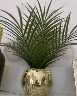 Vaso con palma Finta