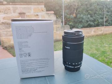 Teleobiettivo compatto marca Canon EF-S 55-250mm