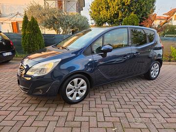 Opel Meriva 1.3 CDTI 95CV ecoFLEX Cosmo