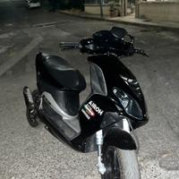Piaggio nrg power lc 2007