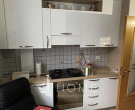 Bolzano: Bilocale con cantina