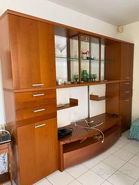 mobilia sala da pranzo e soggiorno