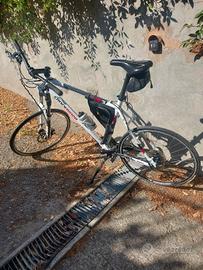 MTB Rockrider 5.3 B'Twin - COME NUOVA 