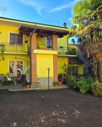 Appartamento di 126 m² con 4 locali e box auto a F