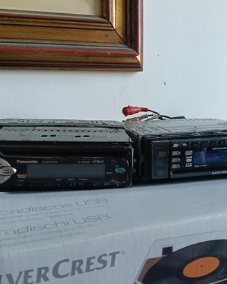 2 Autoradio  Panasonic (CD) & Scott (USB/MP3
