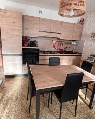 Arredamento completo come nuovo