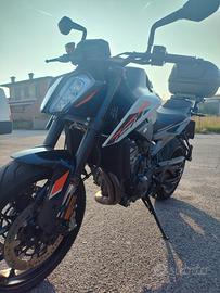 KTM 790 Duke - 2024