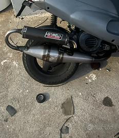 shot v4 piaggio