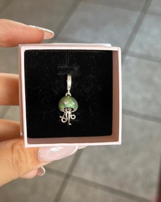 ciondolo pandora medusa