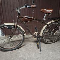 Bicicletta cruiser: iconica  Route66 da passeggio.