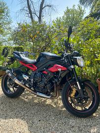 Triumph street triple 675r