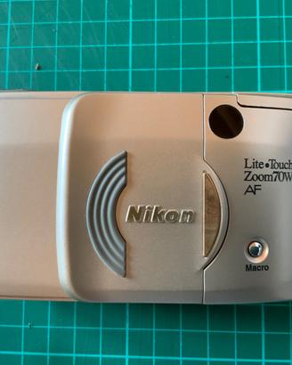 Nikon Lite Touch zoom 70W AF
