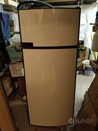 Frigo trivalente Dometic