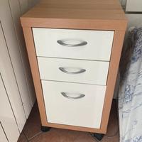 Mobile a cassetti