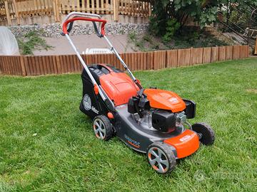 Tagliaerba semovente OleoMac G 44 TK COMFORT PLUS