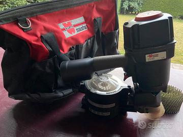 Pistola spara chiodi